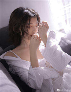 《菠萝蜜视频免费观看》