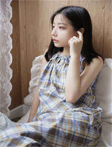 《微杏》