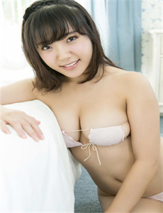 《年轻的女教师》