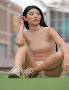 《女人进城全集》