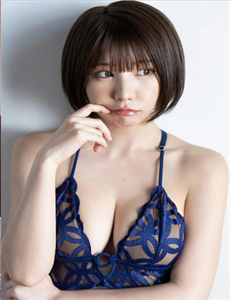 《水元优奈》